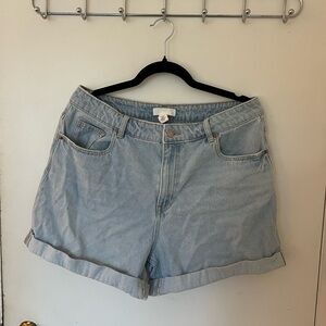 H&M Denim Mom Short